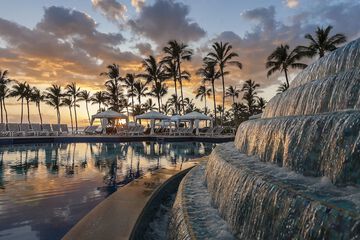 Pool waterfall