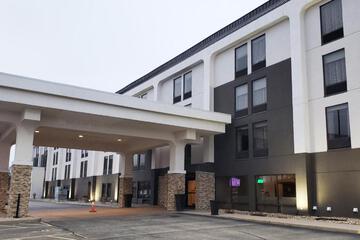 Wingate by Wyndham Springfield IL