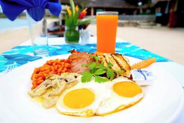 Breakfast meal