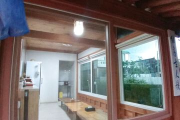 Shared kitchen facilities