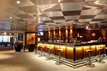 Sports bar