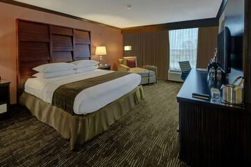 Room 14 of 40
