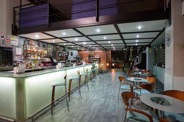 Coffee shop