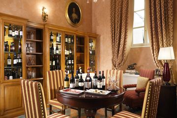 Tasting room
