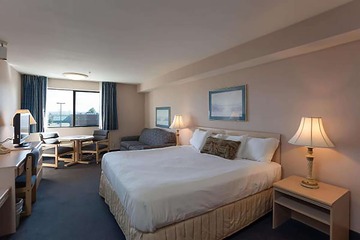 Room 12 of 17