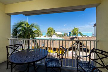 Terrace/Patio 296 of 345