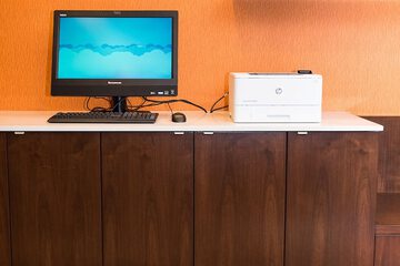 Check-in/check-out kiosk