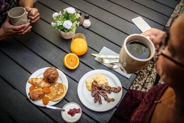 Breakfast buffet