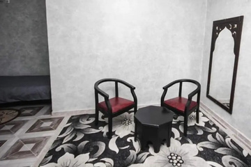 hotel_rooms