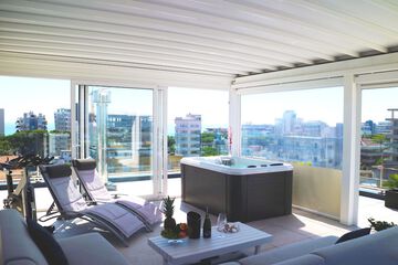 Beach/ocean view