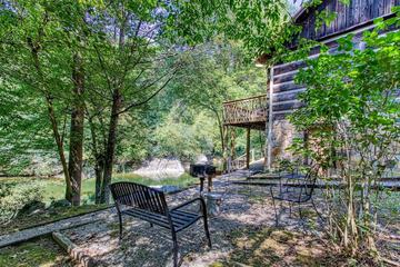 BBQ/picnic area