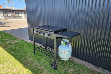 BBQ/picnic area