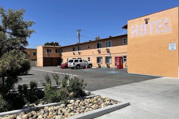 Property Grounds 27 of 27