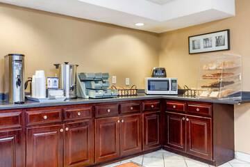 Breakfast/Coffee Service 12 of 12