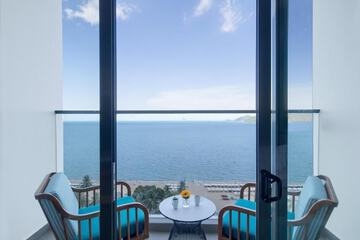 Beach/ocean view