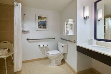 Room 14 of 65