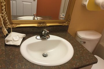 Bathroom sink