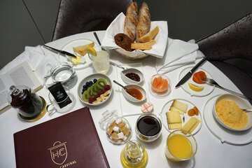 Breakfast meal