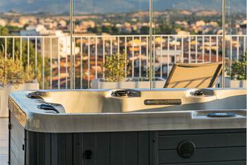 Private spa tub