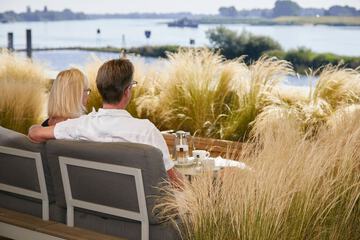 Sundeck