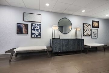 Hotel Interior 12 of 47