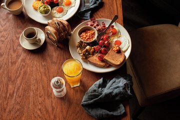 Breakfast meal
