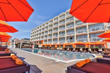 Ocean Club Hotel