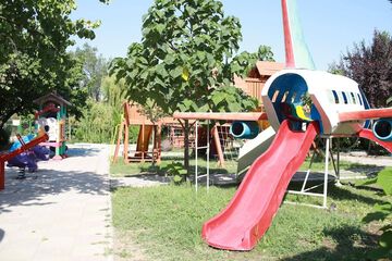 Children's play area - outdoor