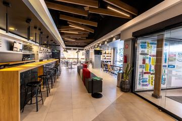 Snack bar