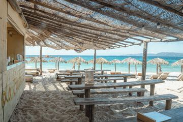Beach bar
