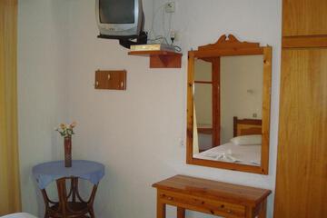 Photo 52