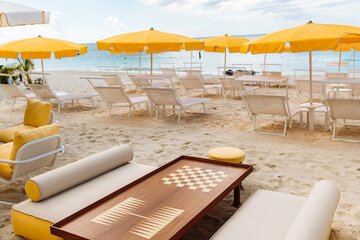 Beach bar