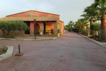 Photo 51