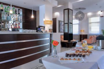 Snack bar