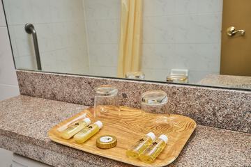 Bathroom amenities