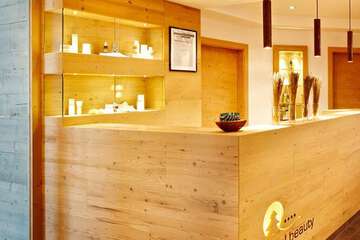 Spa reception