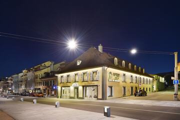 Front of property - evening/night