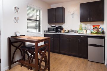 Private kitchenette