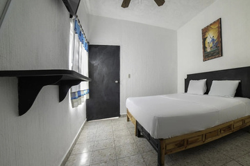 hotel_rooms