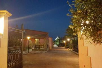 Photo 52