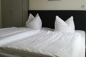 guest_rooms