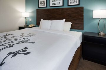 Room 26 of 31