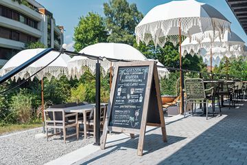 Sundeck