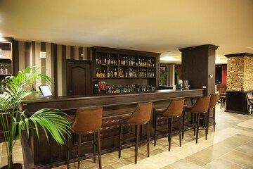 Lobby lounge