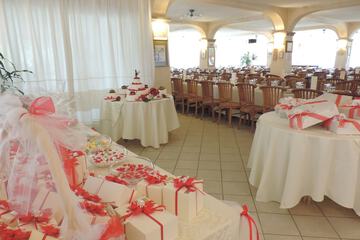 Indoor wedding