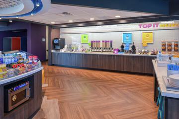 Breakfast/Coffee Service 35 of 47