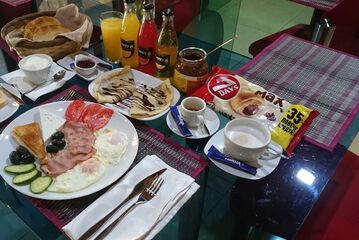 Breakfast meal