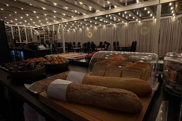 Breakfast area
