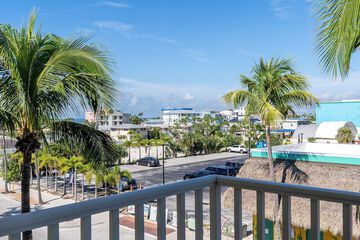 Terrace/Patio 301 of 345