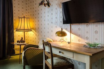 Room amenity